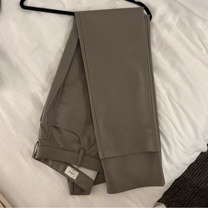 Aritzia Melina Pant Size 4